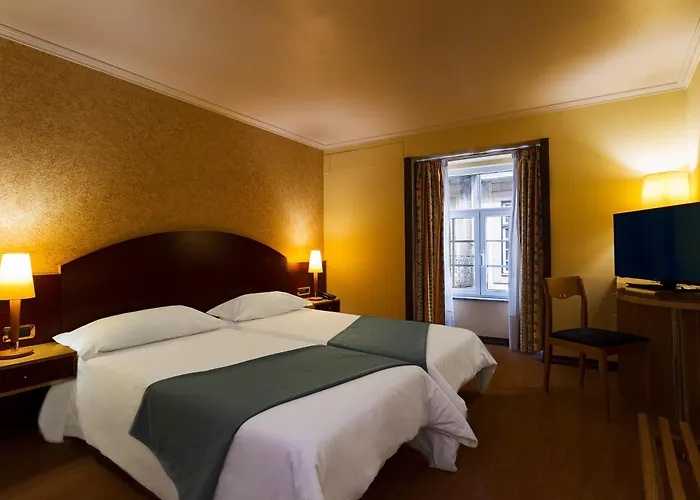 Internacional Hotel 3*