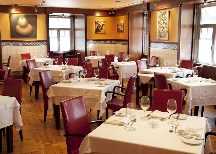 インテルナシオナル ホテル 3*